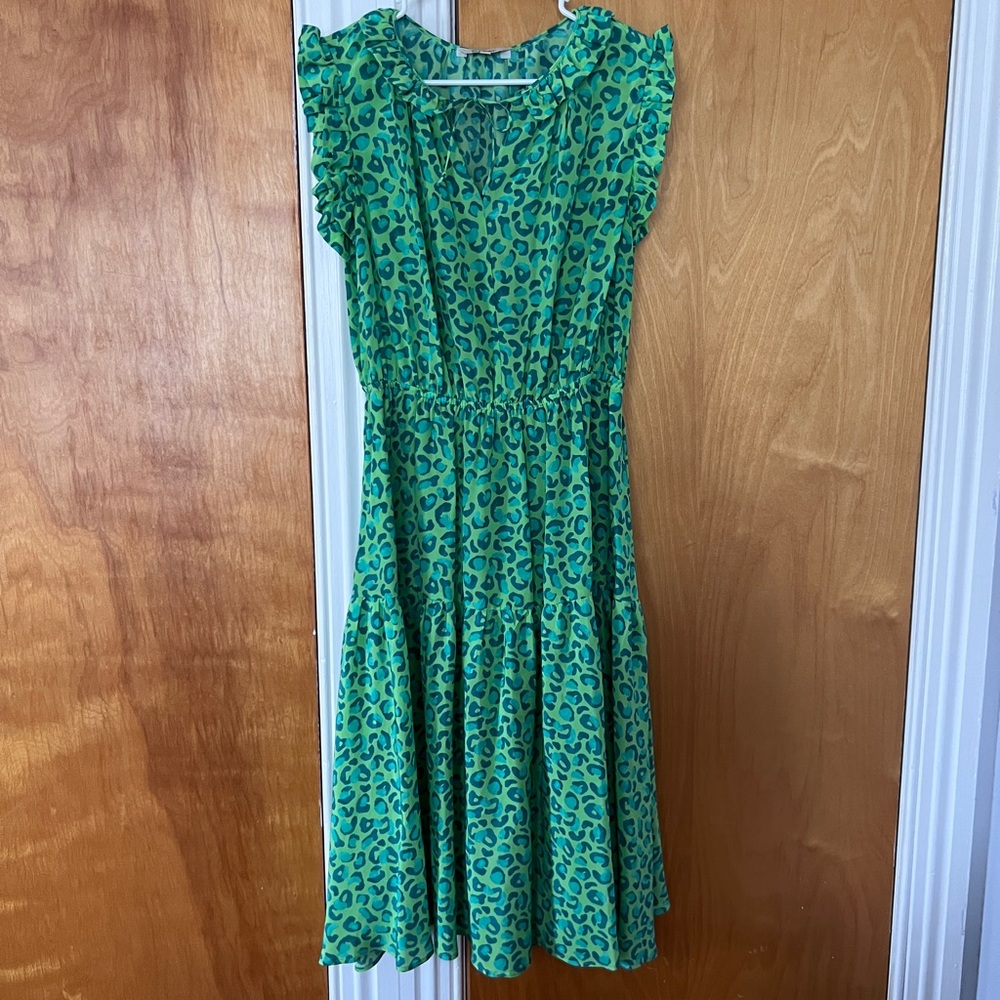 Tucker Vibrant Green Leopard Print Tiered 100% Silk Midi Dress with Pockets